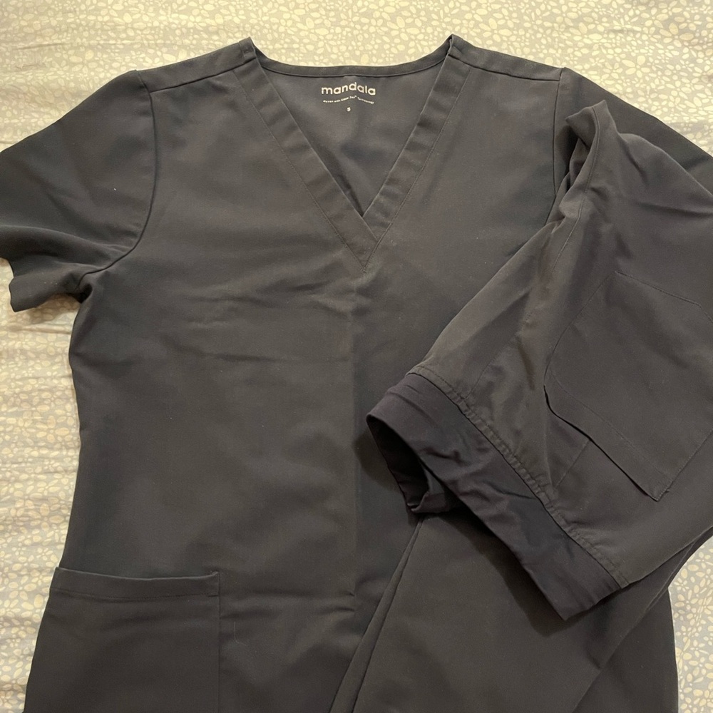 Mandala Black Scrub Set